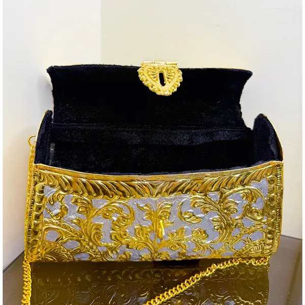 Royal_Metal_Bag